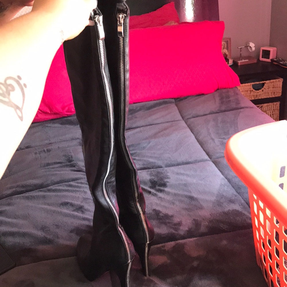 Knee high zipper boots